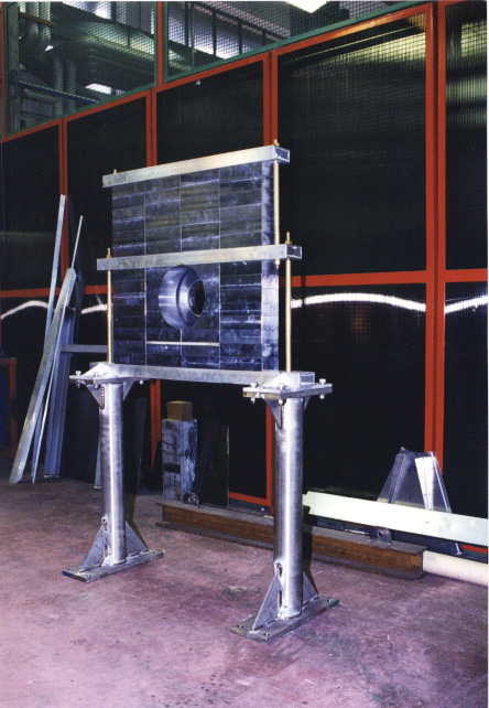 Shielding wall